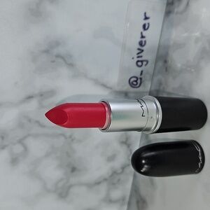 ALL FIRED UP NWOB Retro Matte Lipstick MAC